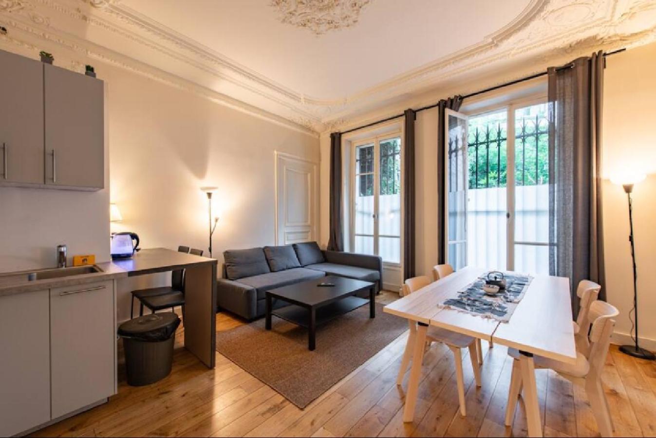 Geranimus Morland : Hearth Of Paris Appartement Buitenkant foto